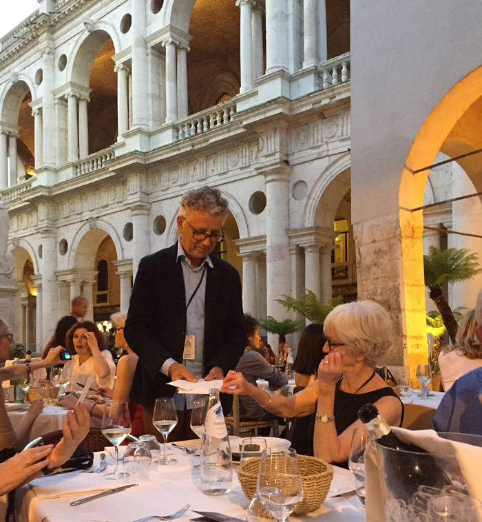 PO-TOur-final-dinner