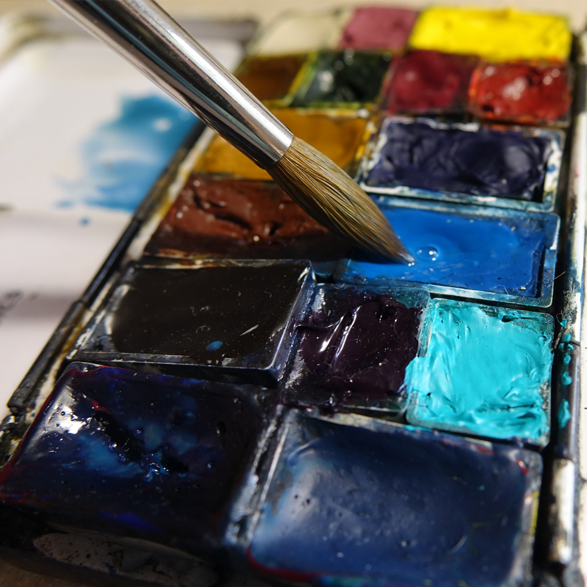 Setting up a watercolour palette - Liz Steel : Liz Steel